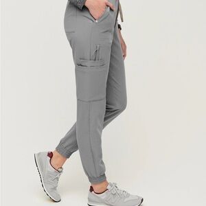 Figs 21 pocket jogger scrub pants